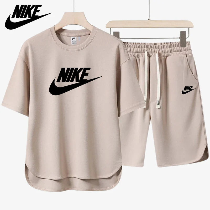 NIKE – Conjunto completo de camiseta y pantalones cortos casuales 2025