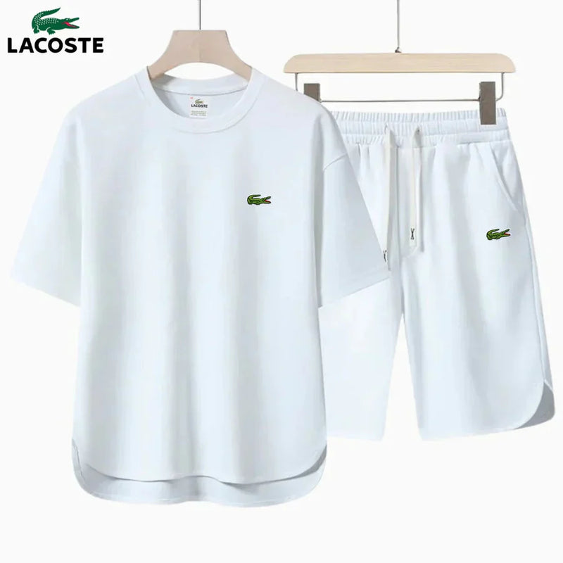 LACOSTE – Conjunto básico compuesto por camiseta y pantalones cortos